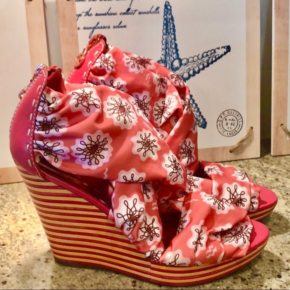 Zandra Rhodes Couture Wedges - Picture 2 of 11